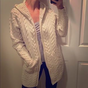 100 merino wool sweater